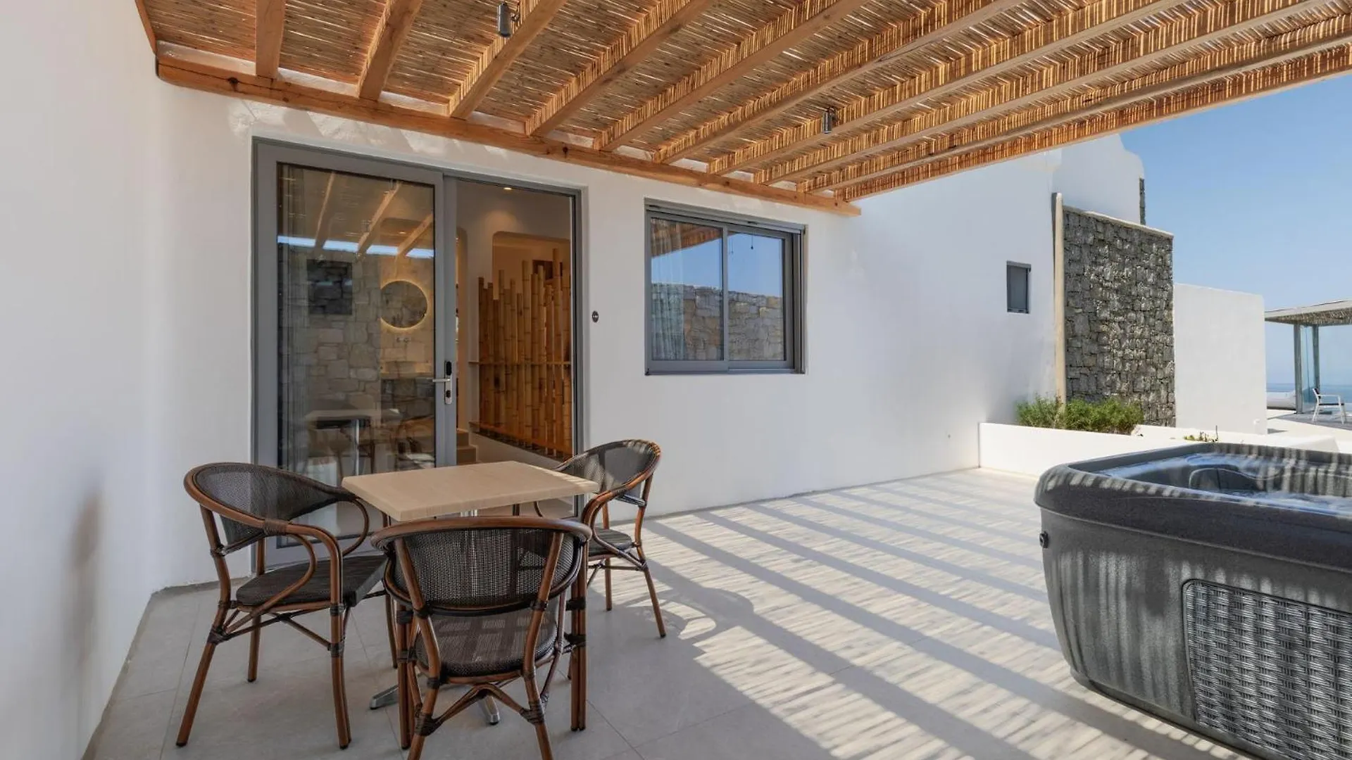 Sunset Hill Suites Mykonos Town