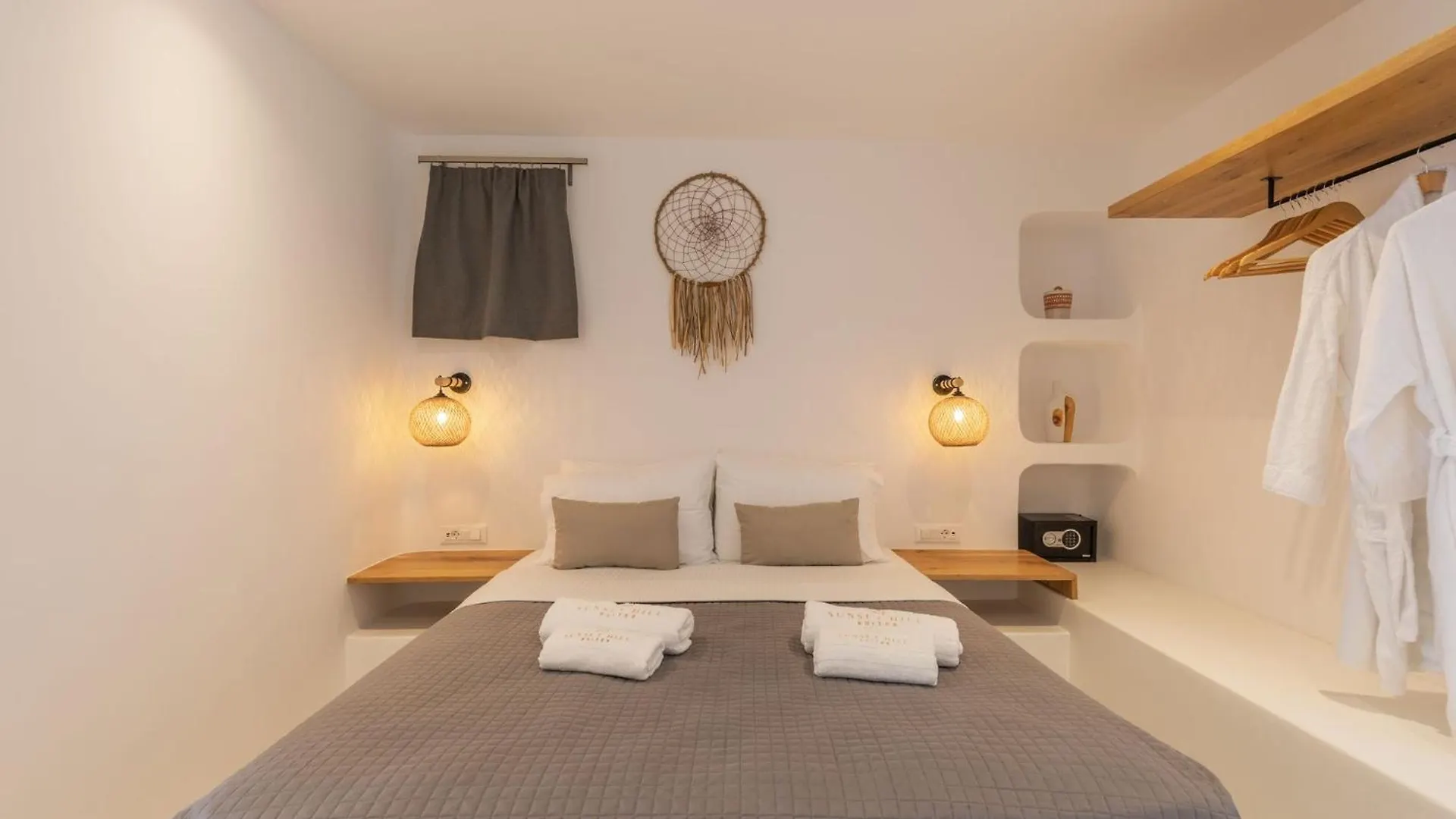 Sunset Hill Suites Mykonos Town Couette-café