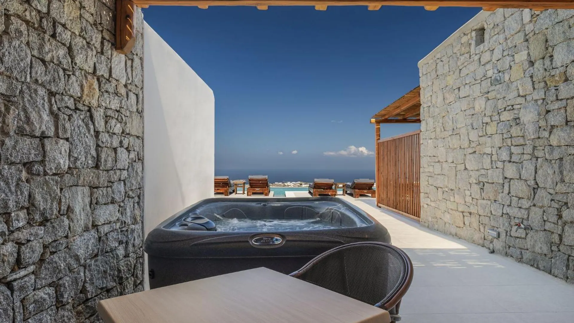Sunset Hill Suites Mykonos Town 0*,